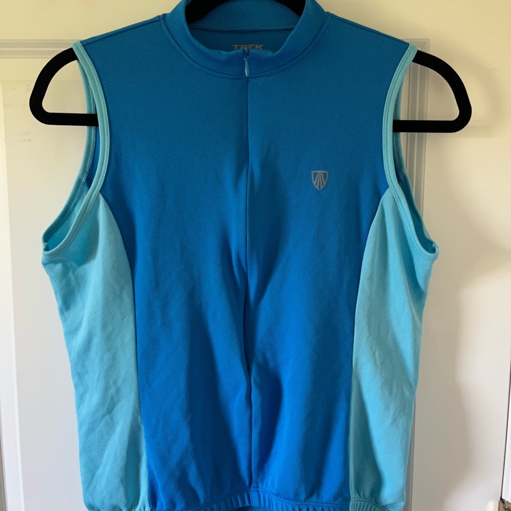 Women’s Size Medium TREK CYCLING JERSEY in Blue